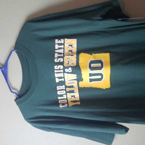 NWT University of Oregon Ducks T-shirt  Size XL - Picture 2 of 5